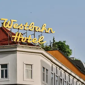 Westbahn 3* Vienna
